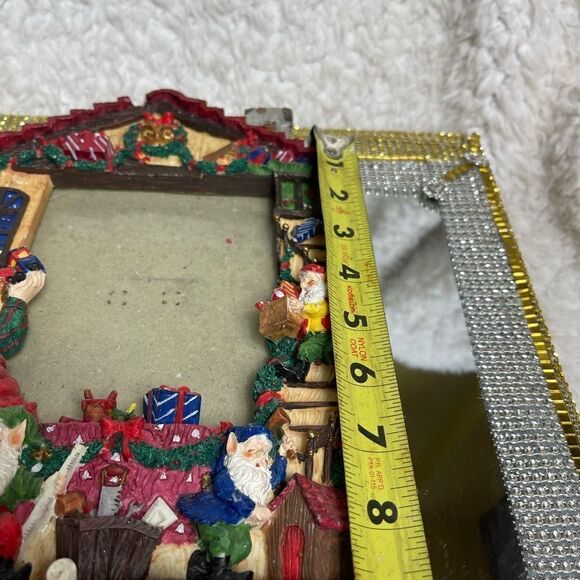 GRANDEUR NOEL POLYRESIN SANTA WORKSHOP HANDPAINTED PHOTO FRAME 5x6. - Picture 15 of 15